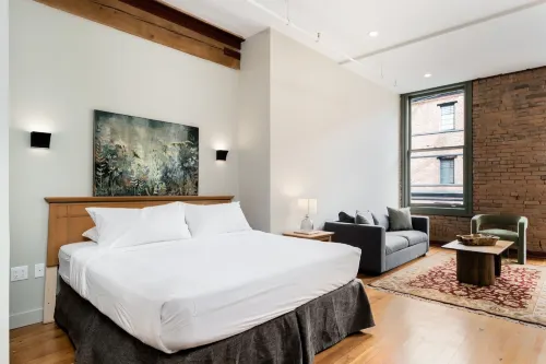 Block House - Condos