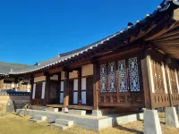 Jangseong Cheongbaek Hanok Pension
