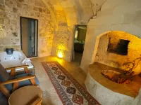 Kayaharman Cave Suites Hotels in Nar