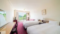 Resorpia Kumihama