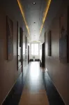 Hotel Golden Bird