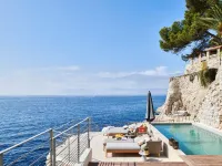 Hôtel les Roches Blanches Cassis Hotels in Cassis