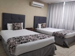 Miramar Suites