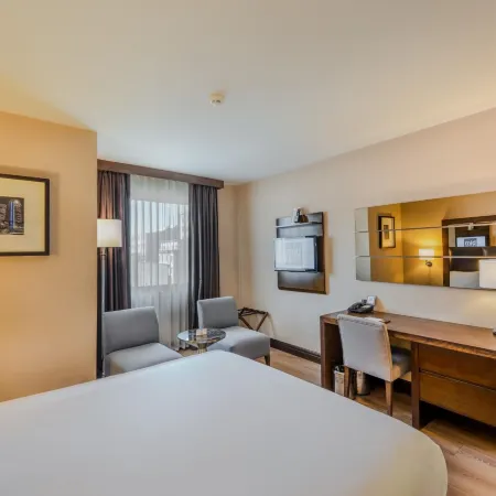 Midtown Hotel Отели рядом с достопримечательностью «Дворец Долмабахче»
