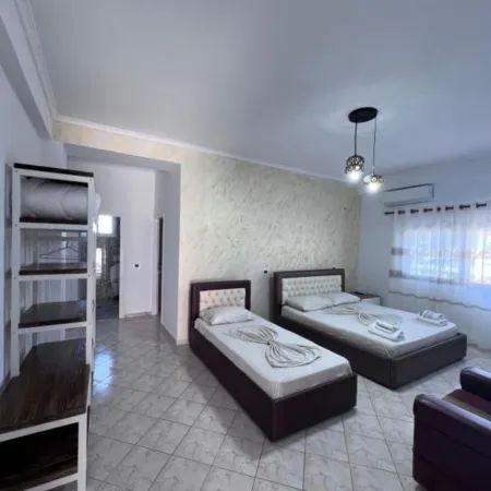 Hotel Frida Отели рядом с достопримечательностью «Пляж Паласа»