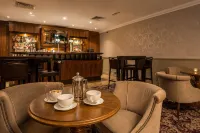 Macdonald Frimley Hall Hotel and Spa - bar