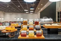 Ibis Campinas - فطور
