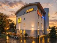 First Inn Hotel Paris Sud les Ulis Hotels in Essonne