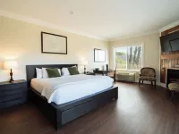 Inn at Crestwood Hotels in Watauga
