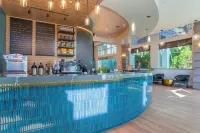 Sandman Signature Surrey-Guildford Suites - bar