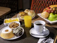 Ibis Ponta Grossa - breakfast
