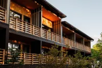 New Paltz Way Hotel