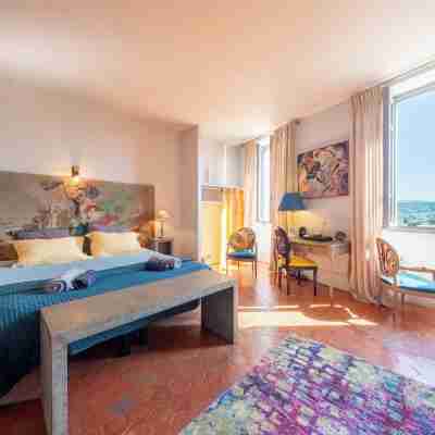 La vie de chateau Rooms