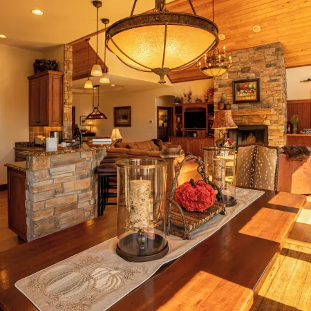 Heart Rock Lodge