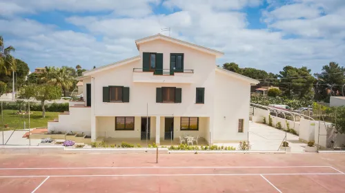 La Villa Delle Spezie - Apartments