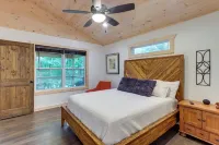 Blue Ridge Mountainside Cottage w/ Fire Pit! - 3-Star
