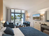 St George Beach Hotel & Spa Resort - balcony