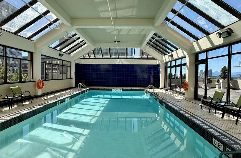 Holiday Inn Vancouver-Centre (Broadway) by IHG photo 2