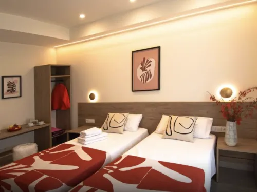 Luz House Marbella - Pensions