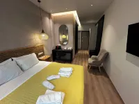 Syntagma Divine Guestrooms - Homestays