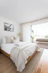 Crystal Pacific Palm Beach - Homestays