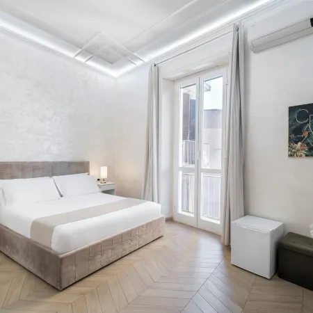 Rohome Stay