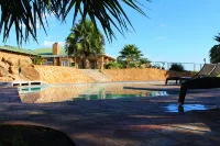 Game Haven Lodge - Pools