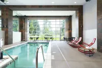 Archer Hotel Seattle/Redmond - Pools