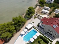 Two Bedroom Sea View Apartment Marisol - Homestays