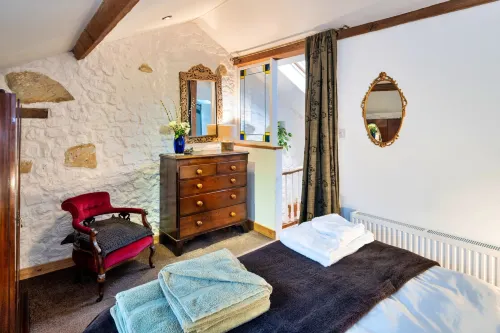 Romantic Lyme Regis Couple's Hideaway - 3-Star