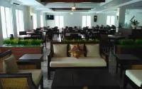 Le Semar Hotel Serang - breakfast