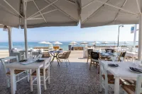 Laza Beach - parking