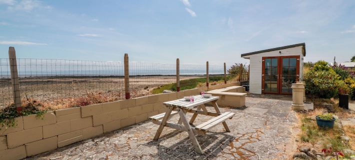Wagtail Cottage Hotels in Dumfries