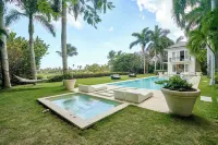 Luxurious Ocean and Golf View Villa staffed with Private Chef, Butler and Maid! - Villas