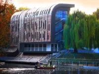 Przystan Bydgoszcz - ที่มีที่จอดรถ