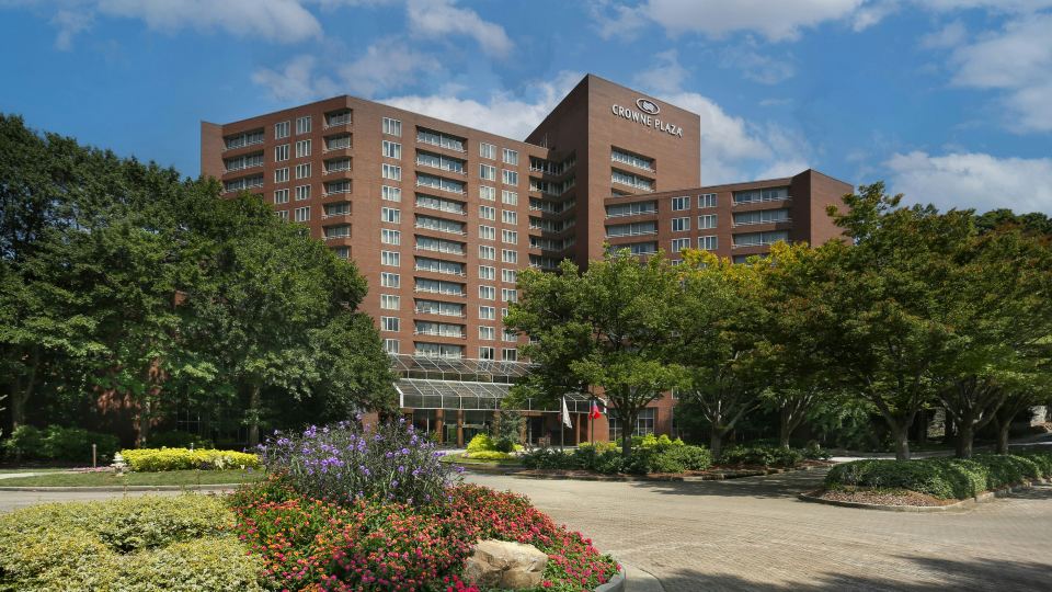 Crowne Plaza ATLANTA PERIMETER AT RAVINIA by IHG