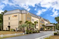 Comfort Suites at the University - Pools