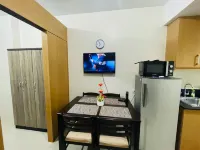Fancy 1Br Condo Front of MOA IKEA at Shell  ResidencesTower B - Kylpyammeita