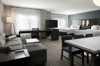 Residence Inn Boulder Canyon Boulevard - Parking