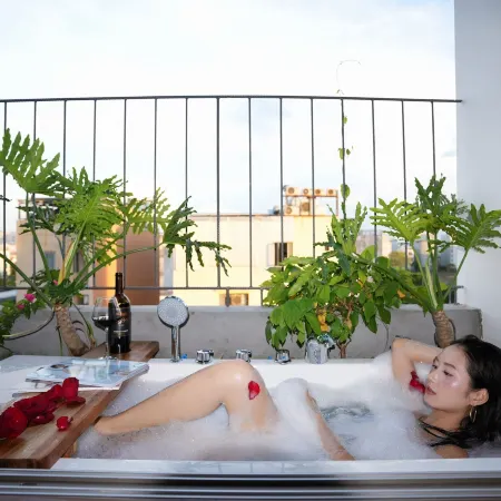 Nexus House An Thượng – Boutique Hotel Near My Khe Beach
