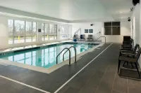 Four Points by Sheraton Albany - Pools