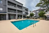 Courtyard Charlotte Matthews - Gym