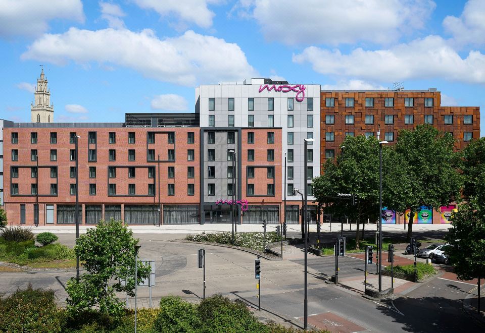 Moxy Bristol - Housity