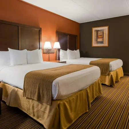 Crossroads Hotel & Event Center
