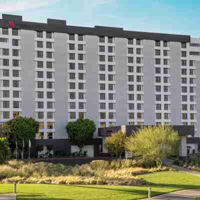 Marriott Riverside at the Convention Center Hotel Exterior