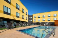Fairfield Inn & Suites Fresno Yosemite International Airport - WiFi