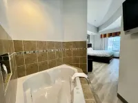 HomeTowne Studios & Suites Washington - WiFi