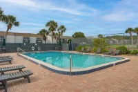 < Half-mi to Fort Clinch Beach! Condo w/ Balcony - de playa