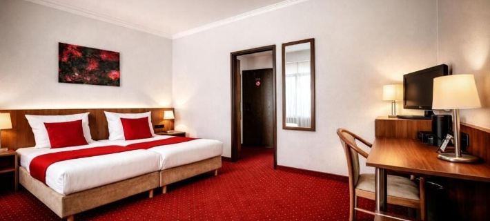 Redberry Hotel - Düsseldorf - Neuss Hotels in Neuss