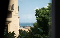 Porta Normanna Charming Rooms - بيت ضيافة